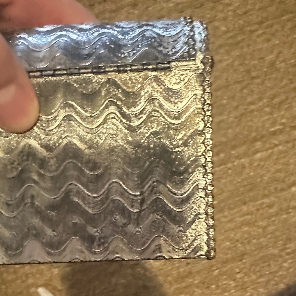 Vintage box Silver Clutch with Chain Strap 1940’s??? - Picture 5 of 8
